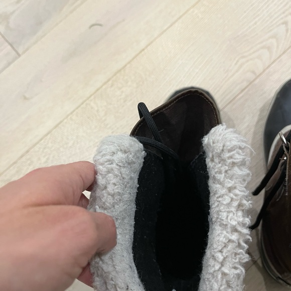 Sorel boots - Picture 5 of 8